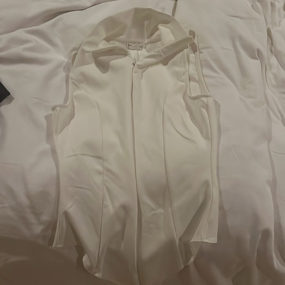 Good American SCUBA SLEEVELESS TURTLENECK BODYSUIT - Picture 4 of 4